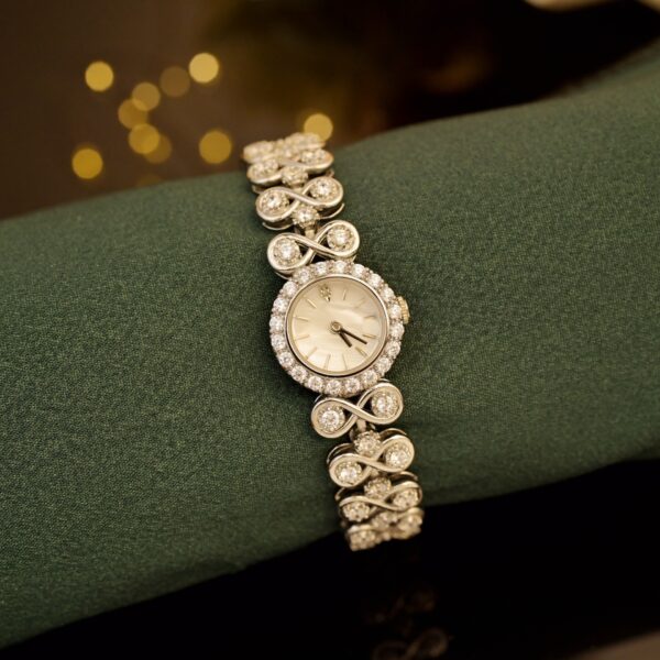 Jewelry Antique Luxury Diamond Quartz Women's Watch - Image 3