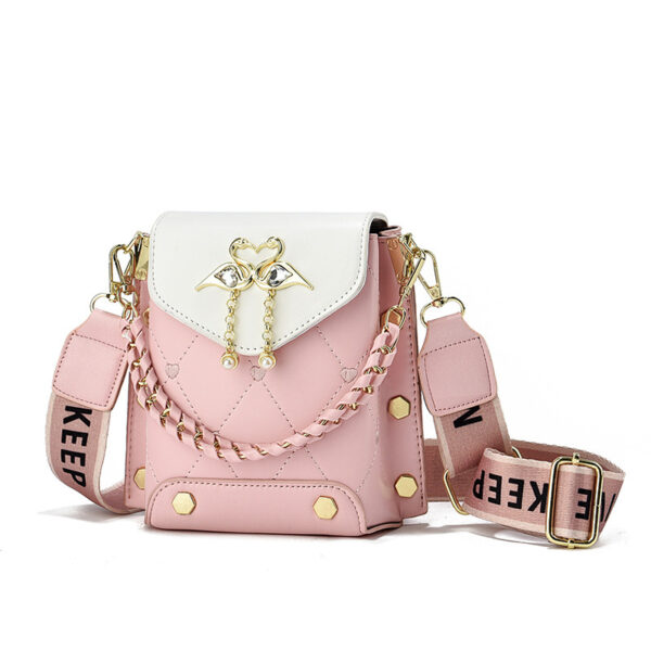 New Stylish Good Texture Shoulder Bag All-matching Western Style Pearl Chain Small Bag - Image 6