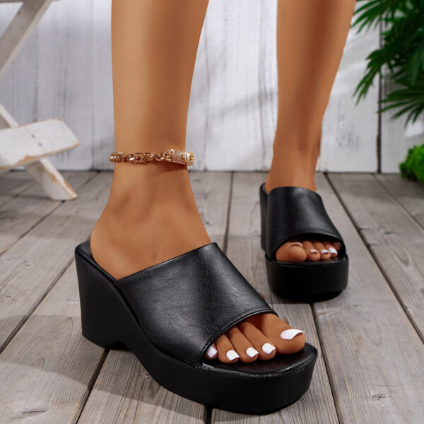 Plus Size Women's Platform Sandals - Image 6